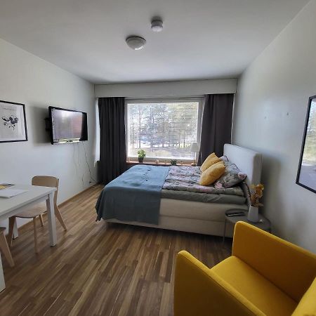 רובניימי Central Studio - Easy Check-In, Free Parking & Wifi מראה חיצוני תמונה