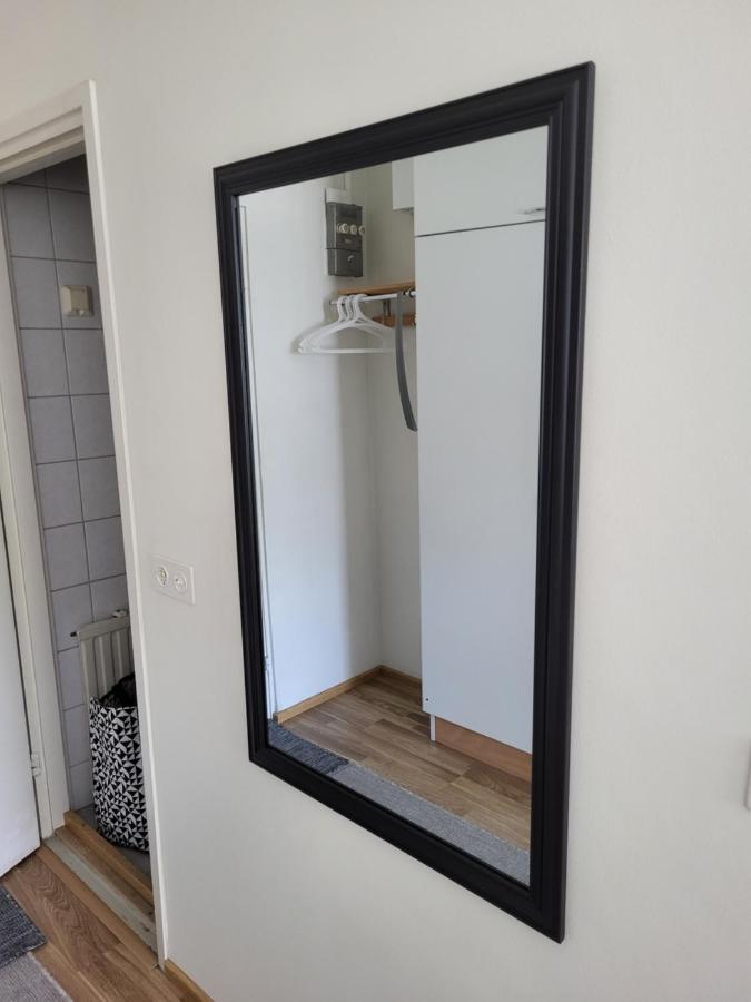 רובניימי Central Studio - Easy Check-In, Free Parking & Wifi מראה חיצוני תמונה